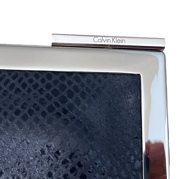 Calvin Klein Black Leather Snakeskin-Print Silver-tone Frame Wristlet Clutch - Picture 5 of 11